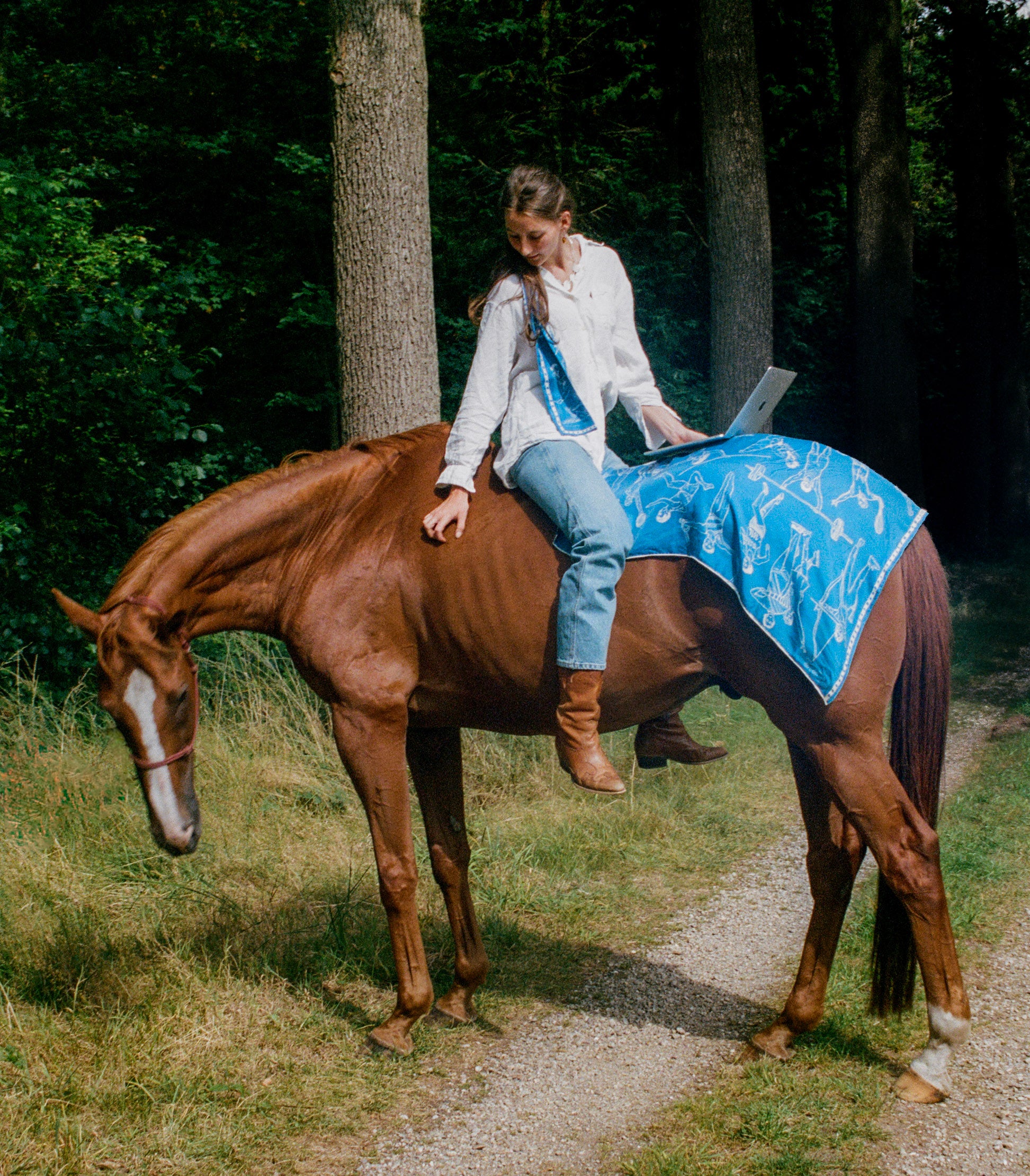 PARIS SPORTIF silk square - Bright blue 
